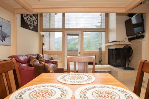 Apartamento Homestake Condos B306 Condo