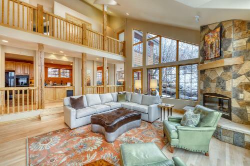 4 Bed 5 Bath Vacation Home In Vail