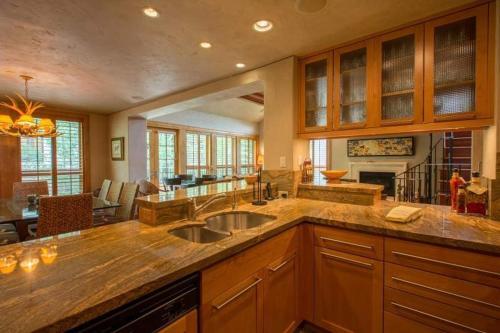 Apartamento Northwood's Spruce 310