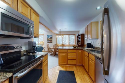 Spruce Park 4515f