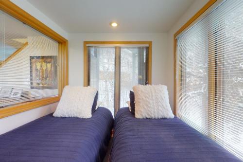 Spruce Park 4515f