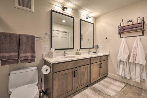 Condo With View, 1 Block To Main St, 4 Mi To Ski