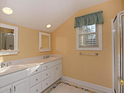 Bethany West - 526 Doral