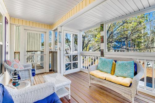 Bahamas Beach Cottages - 602 New Providence