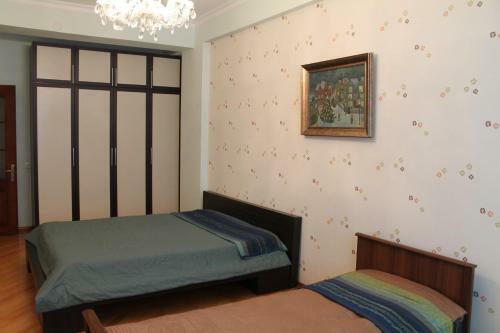 On Aga Neimatulla Street Apartment