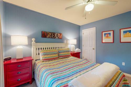 Sea Colony- 54010 Sand Dollar
