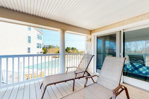 Salt Meadows - 40142 Salt Meadows