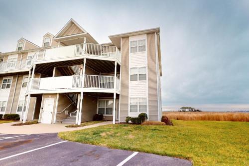 Bethany Bay - 4305 Pettinaro