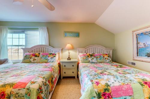 Bethany Bay - 4305 Pettinaro