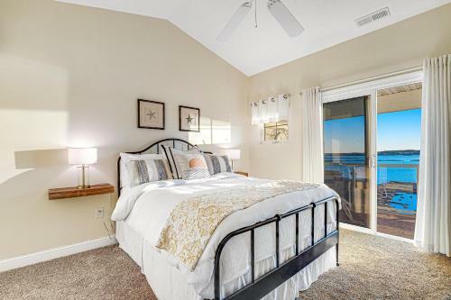 Mallard Cove - 37304 Lighthouse Rd Unit #4