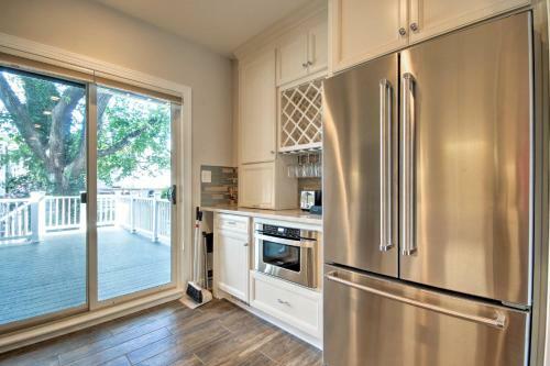 Peggys Place D C Home With Deck Near Downtown!