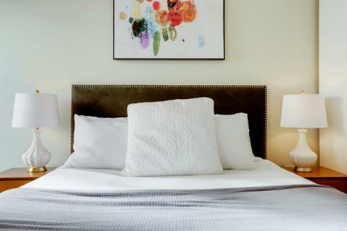 Hotel Sojourn At Dupont Place