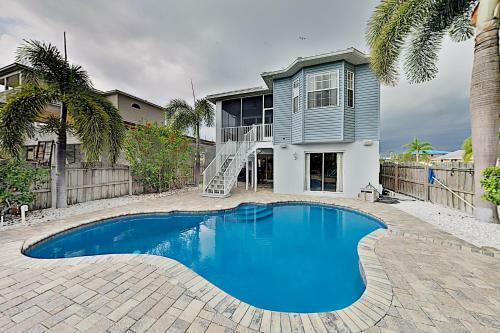 Immaculate Canal Home With Pool, Dock & Game Lounge Home