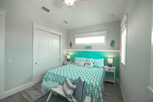 Anna Maria Beach House By Ami Locals