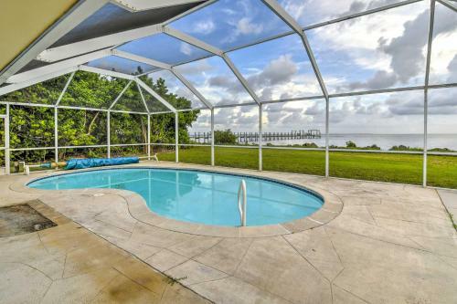 Secluded Bokeelia House With Pool And Ocean View!