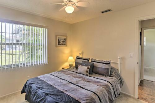 Bokeelia Home With Large Yard - Walk To Canals!