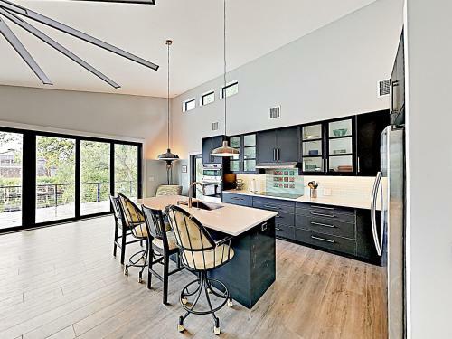 New Listing! Riverfront Home With Hot Tub & Dock Home