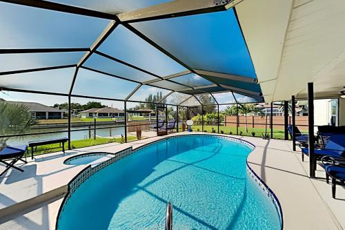 Exceptional Vacation Home In Cape Coral Home