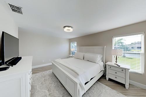 Exceptional Vacation Home In Cape Coral Home