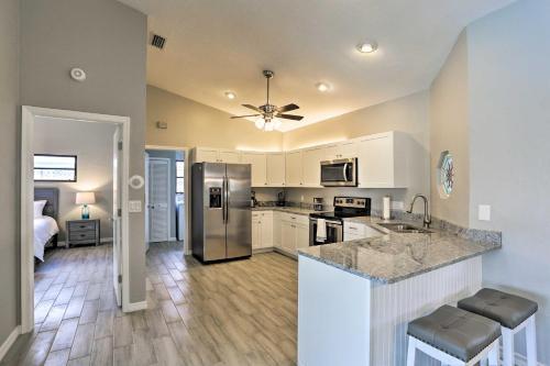 Modern Cape Coral Home With Pool, Dock And Gulf Access