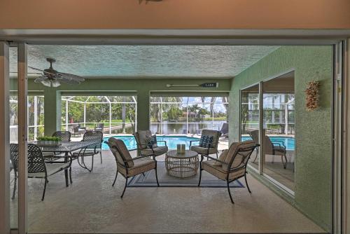 Canalfront Cape Coral Escape With Pool, Dock And Kayaks