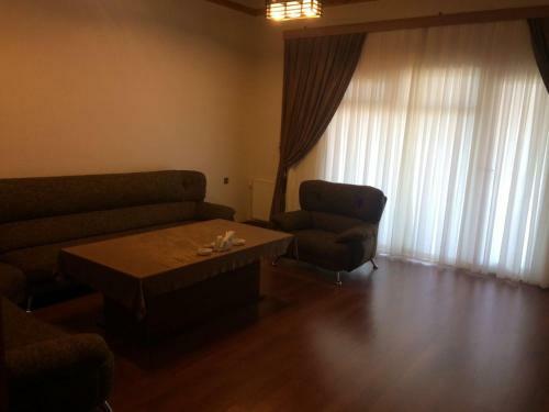 Neapol Hotel