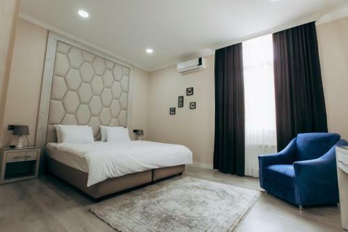 The Empire Hotel