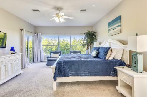 Mariner's Pointe - Classy Condo, Steps To Beach, Large Balcony