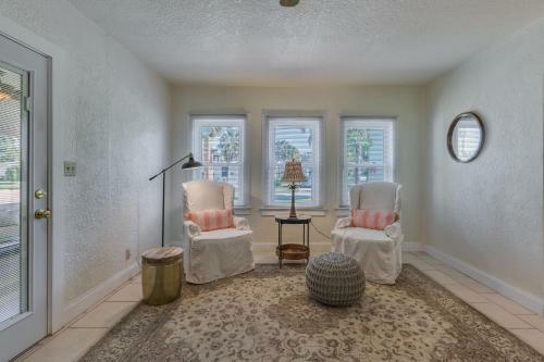 Beach Bungalow Home