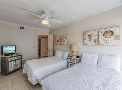 Sun Harbor Unit 1 - Weekly Rental Townhouse