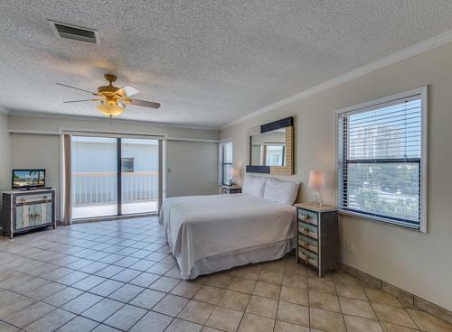 Sun Harbor Unit 1 - Weekly Rental Townhouse