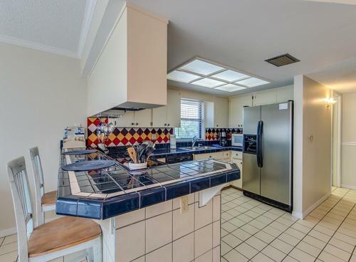 Sun Harbor Unit 1 - Weekly Rental Townhouse