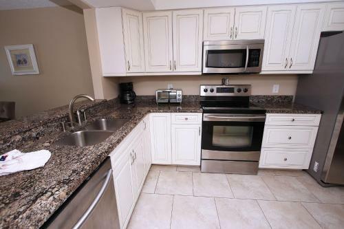 Quiet Waters By Florida Lifestyle Vacation Rentals