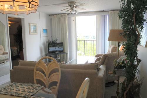 Quiet Waters By Florida Lifestyle Vacation Rentals