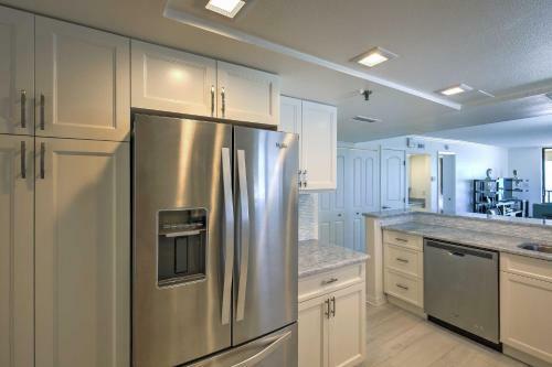 Apartamento Cozy Beachfront Indian Shores Condo With Pool Access!