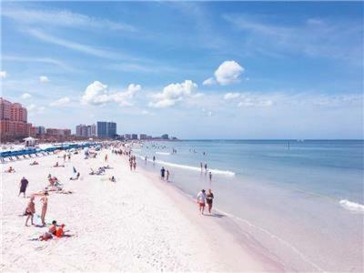 Clearwater Beach Splendor - Weekly Beach Rental Home