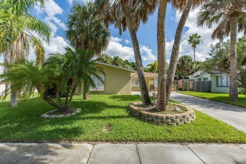 Turtle Island Beach House Home
