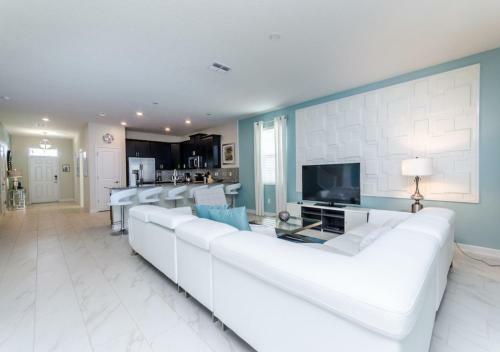 Champion Gates American Luxury Resort Home
