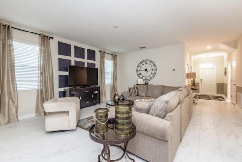 Moonvalley Villa #230708