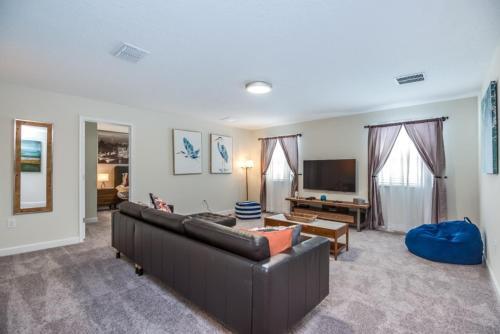 Villa Six Bedrooms Champions Gate - 9022sd