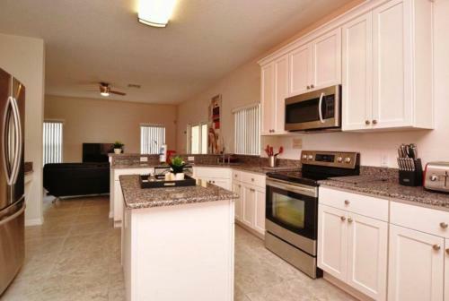 Balmoral Villa 616