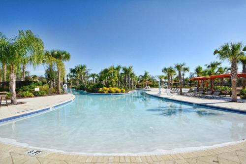 Solterra - 5 Bedrooms House W/pool-7029sr