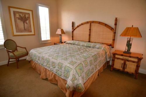 4 Bed 3.5 Bath Townhome In Regal Palms Resort