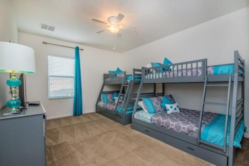 Six-bedroom Villa 4164