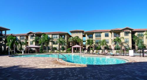 Bella Piazza 272019