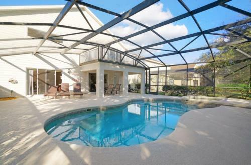 Multiple Vacation Homes In A Golf Resort And Private Pool