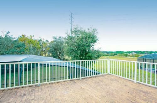Multiple Vacation Homes In A Golf Resort And Private Pool