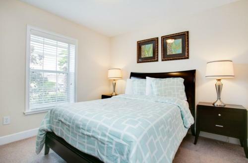 Multiple Vacation Homes In A Golf Resort And Private Pool