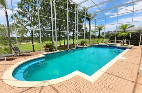 Beautiful Luau Pool Villa Next Disney World