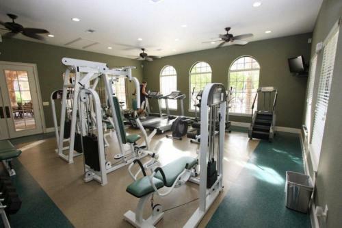 3 Bedroom 3 Bath Condo Close To The Attractions